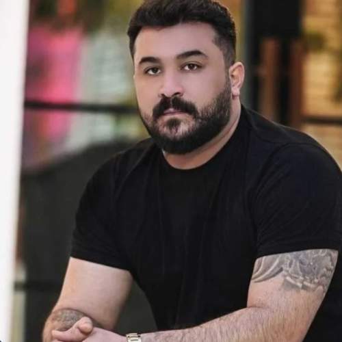 آهنگ مه پشتم خالی کردن پشت دامه دیوار و کام دلم نرسی کام دامه سیگار از رضا کرمی تارا