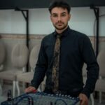 دانلود آهنگ امیرحسین پیری به نام لن که وار همراه با متن